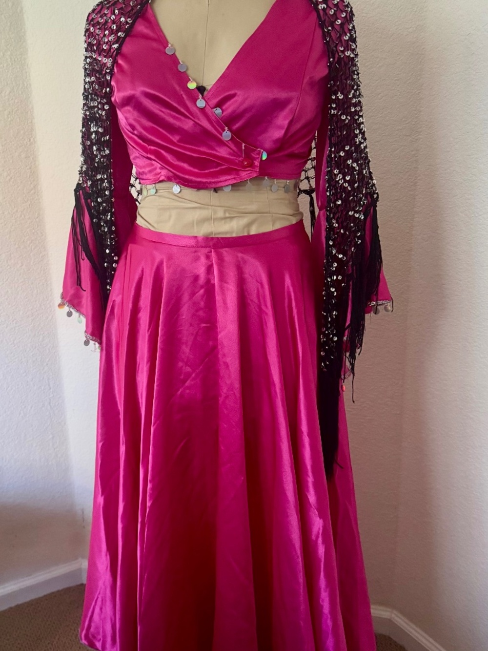 Women’s Fuchsia Belly Dance / Bollywood-Style Costume Set & Accessories